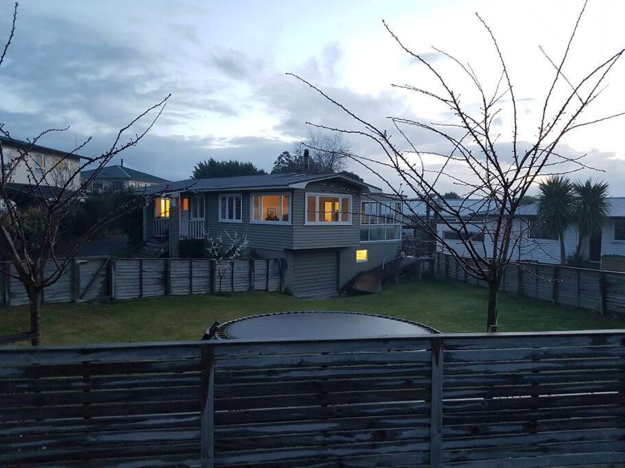 Villa Adventurers Retreat Tauposee Exterior foto